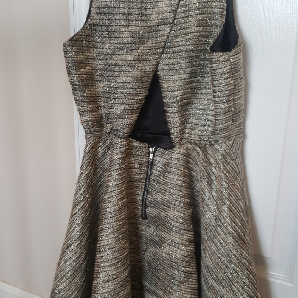 FORMAL DRESS - Picture 3 of 5